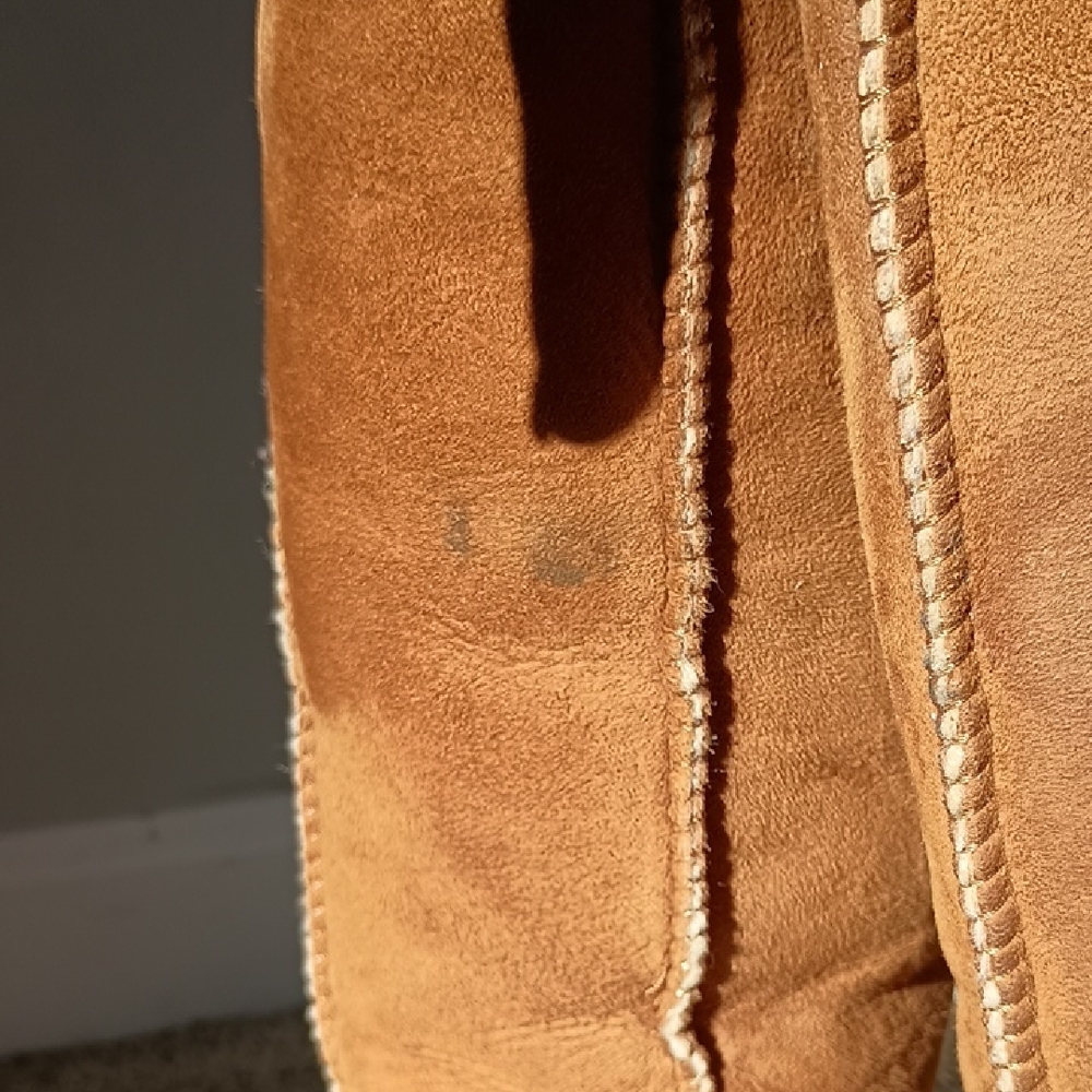 L.L. Bean Women's Tan Shearling Winter Boots - Picture 6 of 13